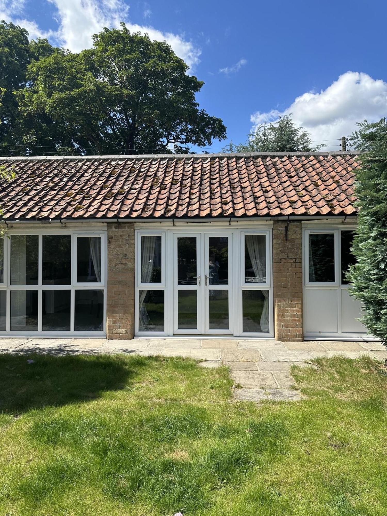 The Luxury Annex At Barmby Moor House Apartment York Exterior foto